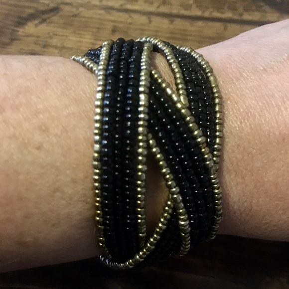 Beaded cuff - Picture 3 of 3